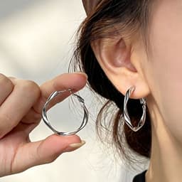 Bông Tai Khoen Tròn Xoắn Sóng Màu Bạc, Khuyên Tai Nữ Bản To Uốn Lượn Cách Điệu Phong Cách Hàn Quốc Sang Trọng Cá Tính 4