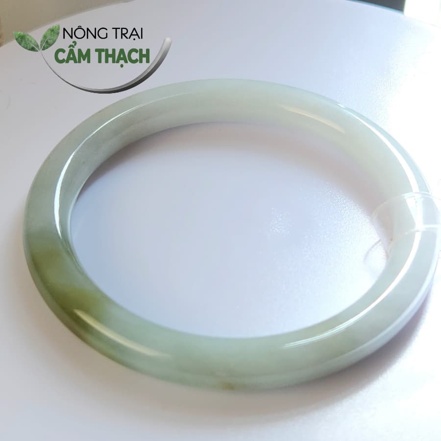 [Nông Trại Cẩm Thạch] Vòng Ngọc Cẩm Thạch Màu Bạch Ngọc Xanh Dầu Tự Nhiên type A kèm giấy kiểm định PNJLab, ni 53.8mm