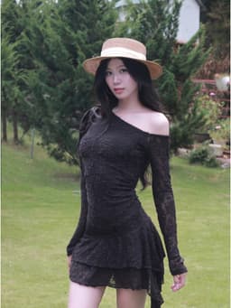 [LYNLUX] Đầm Ren Hoa Hồng Ôm Body Cổ Trễ Vai Lệch Tầng QuyẾn Rũ - Váy Ren Dài Tay Dáng Xòe Bánh Bèo Đi Chơi Tiệc 3