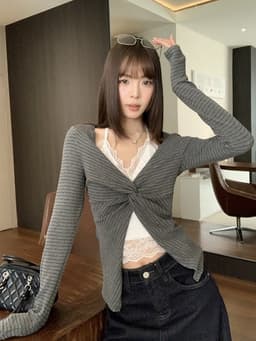 ENEN Áo Thun Nữ Tay Dài Phối Cổ Yếm Ren Hai Lớp Ôm Dáng Phong Cách Hàn Quốc 11524 6