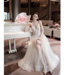 TRAN ALI ĐẦM REN NGỰC PHỐI TÙNG THỜI TRANG THIẾT KẾ 2