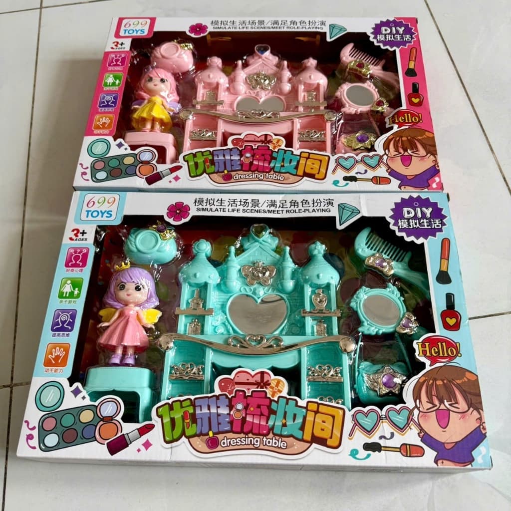 Bộ đồ chơi trang điểm 699