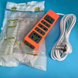 Ổ Điện Đa Năng 8 lỗ Cắm 2 Chấu KD8 7