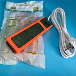 Ổ Điện Đa Năng 8 lỗ Cắm 2 Chấu KD8 6