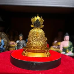 Tượng Bà Chúa Xứ Châu Đốc bằng đồng . cao 11 cm 4