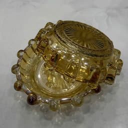 Gạt Tàn Thủy Tinh Hướng Dương/ Tròn Trong YG8019/ Vuông YG8020/ 100 Đầu Lọc Th u-ô-cc/ Gạt Tàn Gắn Dán Tường 3