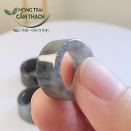 [Nông Trại Cẩm Thạch] Nhẫn Ngọc Cẩm Thạch Phỉ Thúy Bản Vuông Màu Gà Đen Tự Nhiên Type A Kèm kiểm định 6