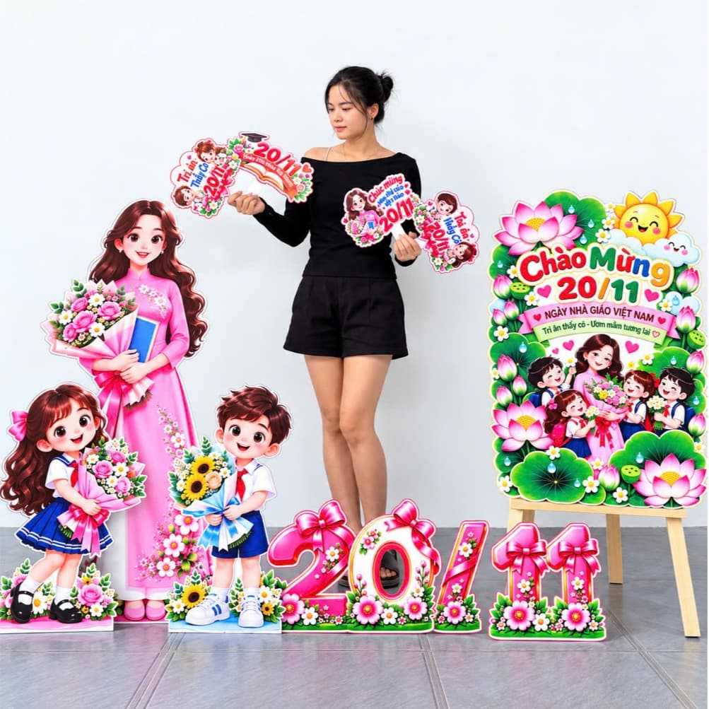 Set Chụp ảnh ngày 20/11 , tặng kèm bảng tên, 5 hastag cầm tay , có chân đứng chắc chắn .ngày nhà giáo việt nam