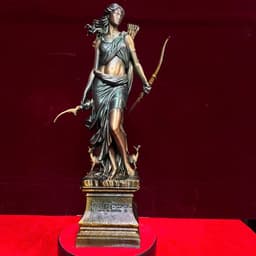 Tượng nữ thần săn bắn ( Nữ thần Artemis) in 3D . cao 31 cm 1