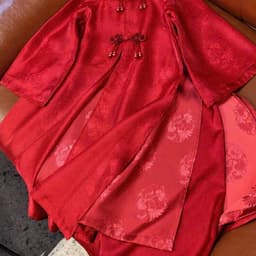 Áo dài cách tân bé gái gấm hoa cao cấp, tay loe duyên dáng, màu hồng đỏ xinh xắn, diện Tết cực yêu 3