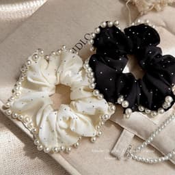 Dây Buộc Tóc Scrunchie Đính Ngọc Trai Phối Đá Lấp Lánh Phong Cách Hàn Quốc, Chun Buộc Tóc Nữ Thanh Lịch CEM Xinh 1