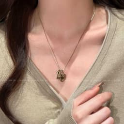 B45 Dây chuyền mặt đá đen phong cách cổ điển Baroque 4