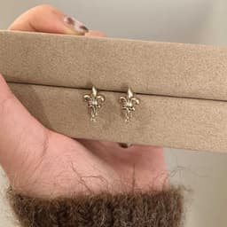 B30 Đôi Bông Tai Fleur-de-lis hoa huệ tây Đính Đá phong cách cổ điển châu Âu 6