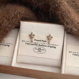B30 Đôi Bông Tai Fleur-de-lis hoa huệ tây Đính Đá phong cách cổ điển châu Âu 3