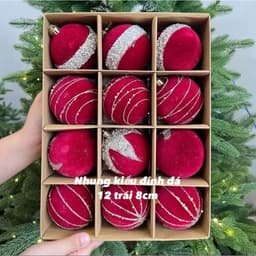 Set hộp châu lung linh đồ trang trí nhiều kiểu dáng khác nhau tạo cây thông rực rỡ 6