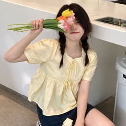 Áo Sơ Mi Babydoll Nữ Thắt Nơ Cổ Tròn Tay Bồng Vàng Pastel VANISA MA2091 4