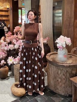 Set váy dài thiết kế công sở áo Thun ôm cổ tròn trẻ trung phối chân váy chấm bi dáng dài xòe thanh lịch 7