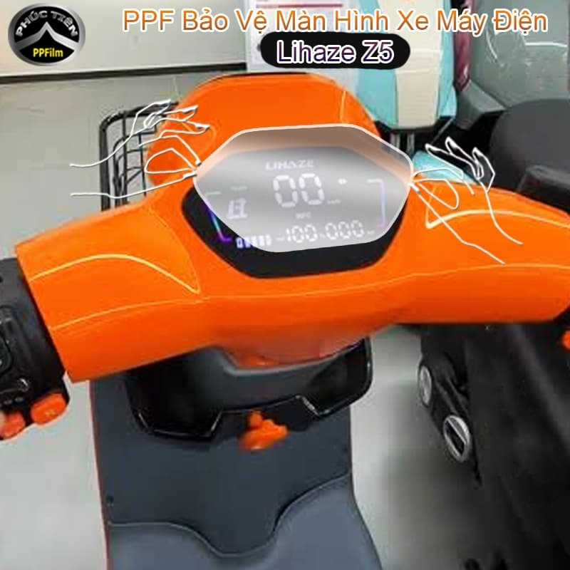 Màng phủ chống trầy PPF bảo vệ màn hình xe máy điện Lihaze Z5 trong suốt vô hình bóng gương