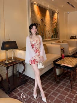 Set Gấm tết, set đầm gấm nổi dáng mini cúp ngực có mút kèm áo khoác tơ trắng cho dự tiệc tôn dáng hẹn hò nổi bật_MK 3