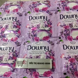 Dây Nước Xả Vải Downy 10 Gói x 18ml - 20ml 4