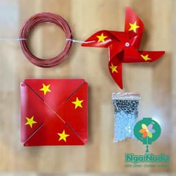 Sét 100 /50 Chong chóng CỜ ĐỎ IN SAO VÀNG,TÔI YÊU VIỆT NAM treo trang trí trường học,khai giảng 2/9,quán cà phê,trà sữa 9