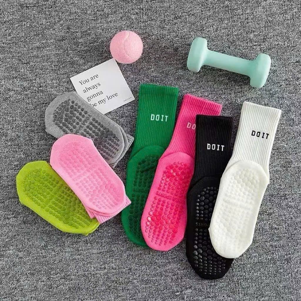 Set 7 đôi tất chống trơn trượt chơi thể thao, pickleball, tập yoga, gym cho nữ (miễn phí ship)
