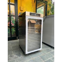 Tủ Sấy Thực Phẩm 20 Khay Vuông 30×35cm – Điều Chỉnh Nhiệt, Có Hẹn Giờ –Sấy 20–25kg/mẻ- inox cao cấp 3