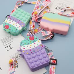 [Mới] Túi xách nữ đeo chéo silicon hình bánh sinh nhật, bong bóng pop-it thời trang dễ thương cho bé 4