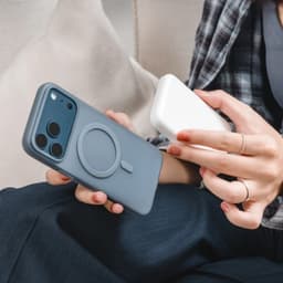 Ốp Lưng SwitchEasy Siêu Mỏng iPhone 18 Pro Max/18 Pro/17 Pro Max/17Pro/16 Series, 0.35 M Ultra Slim, Không Dây Từ Tính 6