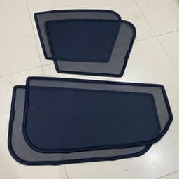 Rèm chắn nắng nam châm xe VF6 có kèm chân cài 2