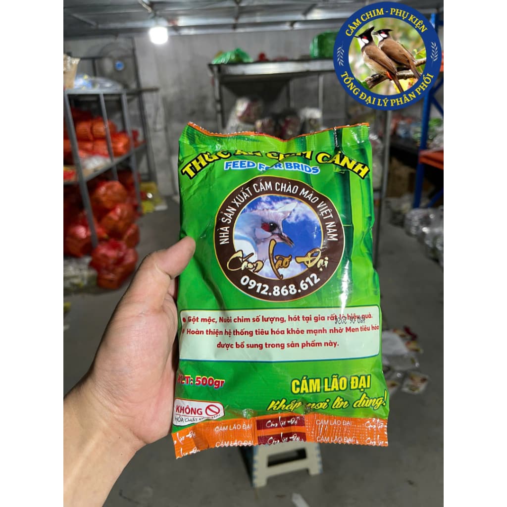 Combo 6 Gói Cám Tổng Hợp Bao Xanh Lão Đại 500Gr Sử Dụng Dưỡng,Chăm Chim Quanh Năm Tặng xúc cám nhựa