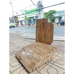 Mặt cầu thang làn từ gỗ ghép cao su 18mm phủ bóng 1 mặt 5