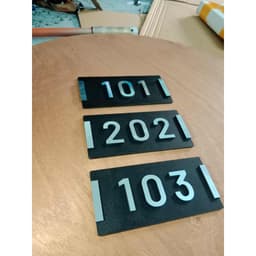 Bảng số phòng, Biển số phòng 20x10 khách sạn / nhà ở / chất liệu alu hợp kim nhôm, bền, có keo dán sẵn . 8