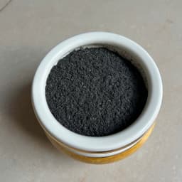 'Tro RỒNG VIỆT - Tro đen cao cấp từ rơm, tiêu chuẩn chất lượng hàng đầu Việt Nam.' 8