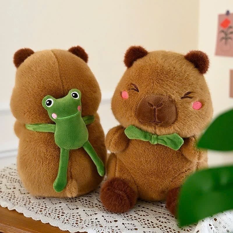 Gấu Bông Chuột Capybara Đeo Ếch - Thú Nhồi Bông Chuột Lang Nước Capybara Bộ Trưởng Bộ Ngoại Giao nhà miu gấu xinh