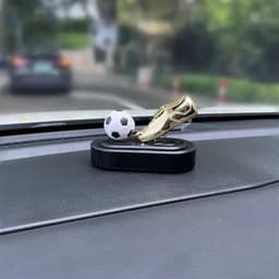 Nước hoa xe ô tô chiếc giày vàng quả bóng xoay chạy năng lượng mặt trời thiết kế thể thao cao cấp 4