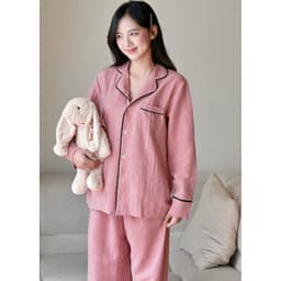 MB-SET-013 Maybee.Homedress Bộ Ngủ Kẻ Sọc Dài Tay Viền Đen – Chất Vải Mềm Mịn, Thanh Lịch, Thoải Mái 2