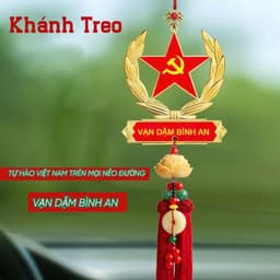 Khánh cờ Đảng treo gương chiếu hậu ô tô mang đến bình an may mắn 1