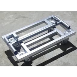Xe kéo hàng 4 bánh cao su có tay kéo rút gấp gọn .linh hoạt trong công việc. 5