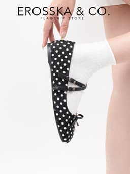 Erosska - Giày búp bê chấm bi kiểu dáng balletcore hottrend màu đen chấm bi - EL086 17