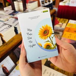 Sách - Một Cuộc Đời Có Nghĩa - Hòa Thượng Thánh Nghiêm - Vĩnh Nghiêm Books 2