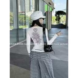 Áo thun ôm body tay dài thắt eo in chữ thập phong cách thu đông PHOENIX.STORE 5