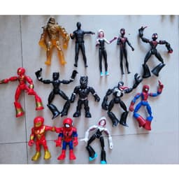 Mô hình spider man 🕷 vnxk đã qua sử dụng 1
