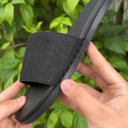 Dép nam quai da PU cao cấp, LOGO LUXURY, quai khâu - đế bằng 2 lớp êm chân 3