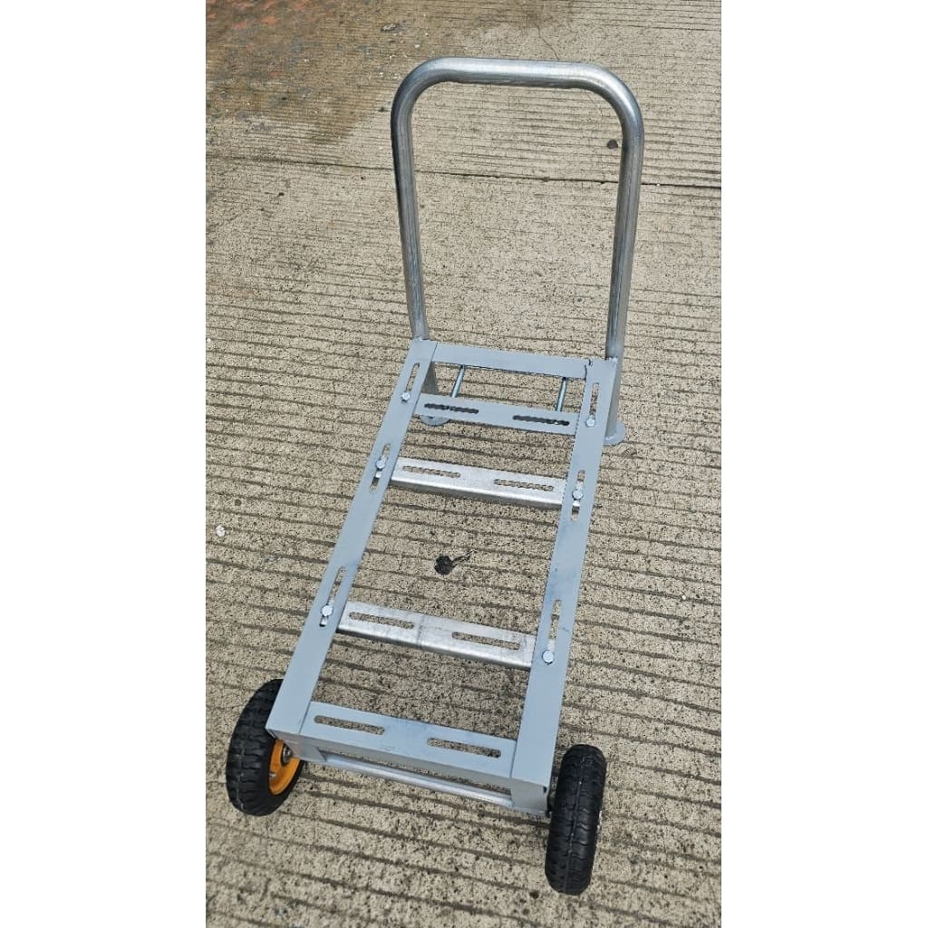 Chân đế lắp máy rửa xe có bánh xe v4