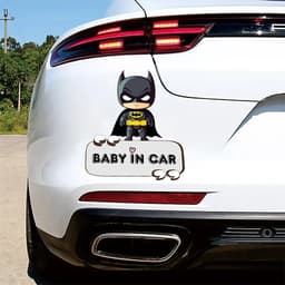 Miếng dán xe oto BATMAN BABY IN CAR dễ thương chống nước, trang trí ô tô và xe máy theo yêu cầu. 2