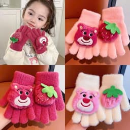 Găng Tay Cho Bé Họa Tiết Gấu Dâu Dễ Thương Cute Mềm Mịn Giữ Ấm Cho Bé 1
