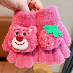 Găng Tay Cho Bé Họa Tiết Gấu Dâu Dễ Thương Cute Mềm Mịn Giữ Ấm Cho Bé 4