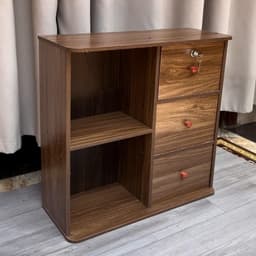 Tủ đa năng gỗ MDF phủ melamine, có khóa, màu gỗ sậm, hiện đại và sang trọng cho đầu giường. 6