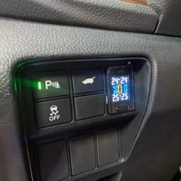 Cảm biến áp suất lốp iCar C397 gắn lỗ chờ xe Honda và Subaru - LuxuryCars 3